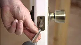 Keystone Locksmith Shop Dearborn, MI 313-758-6045 - changing-locks